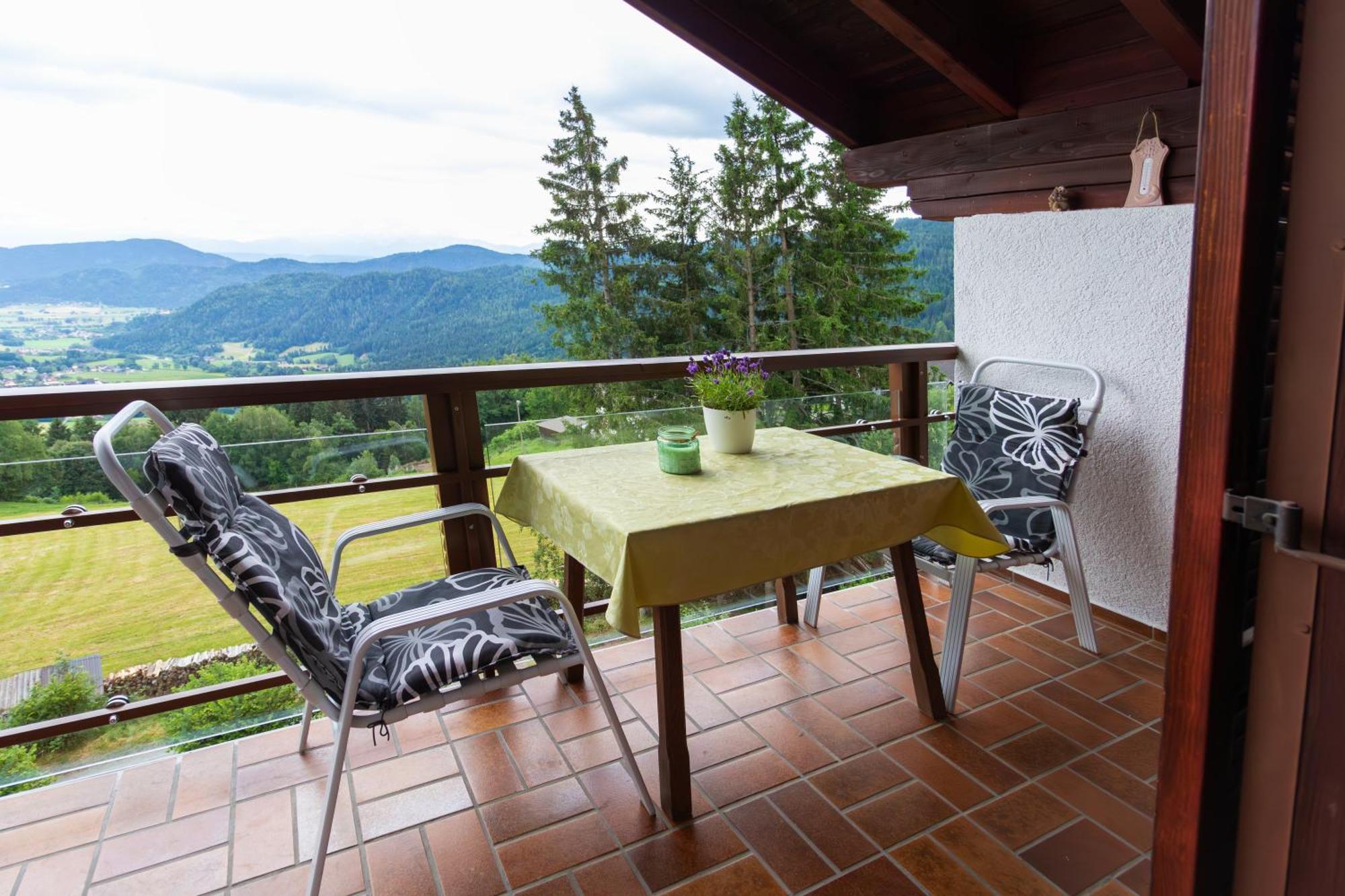 Landhaus Karawankenblick Himmelberg Zimmer foto